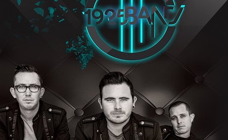 1925 post.jpg - new image of 1925 Band.jpg