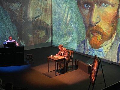 ISSN_PUB_1_52799755995324_Vincent 1.JPG