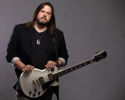 Mark Haze - Stripped Down Show (Image 3).jpg